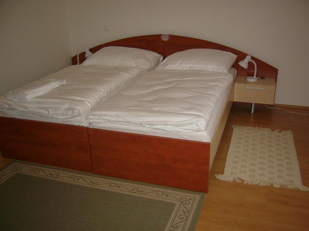 Penzion Da Giacomo Trenčín Habitación foto